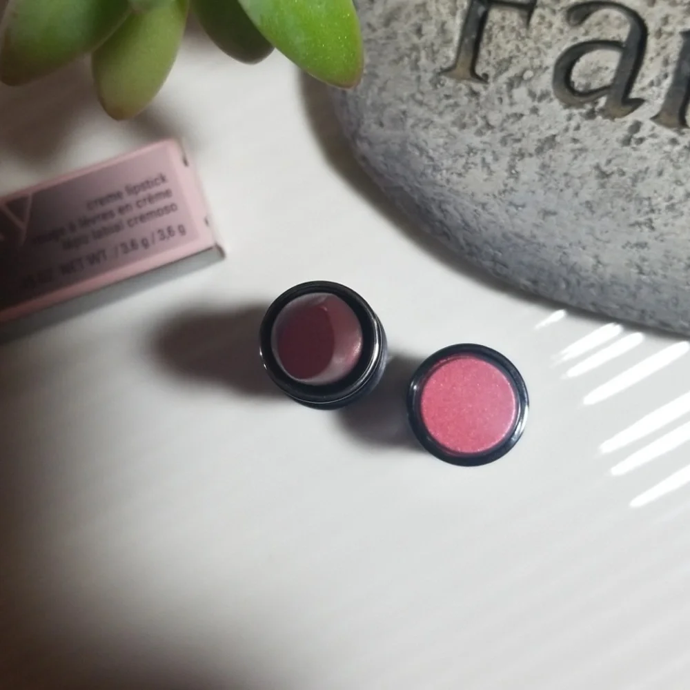 Mary‎ Kay creme lipstick Blaze